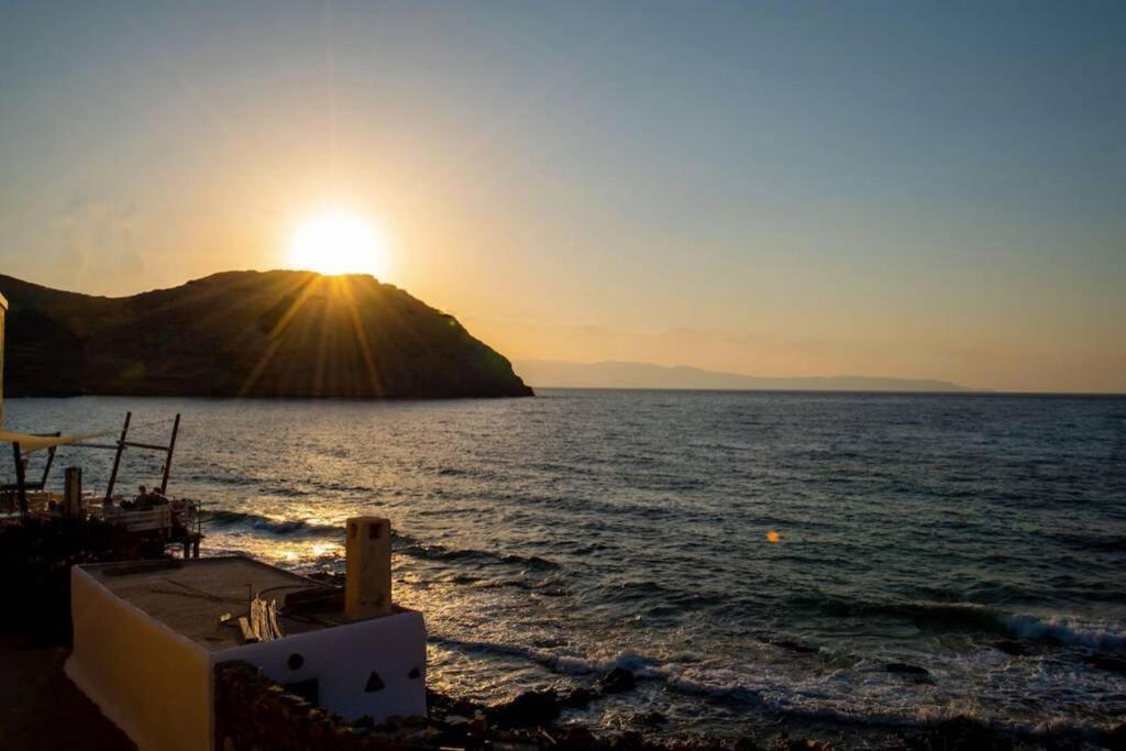 Romantic House 6 Steps From The Sea Mochlos Exterior foto